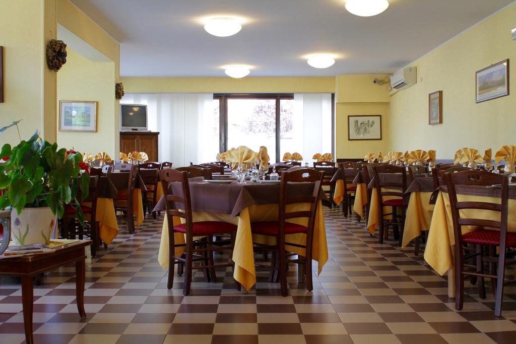 Hotel Certosa Chartreuse de Pavie Extérieur photo